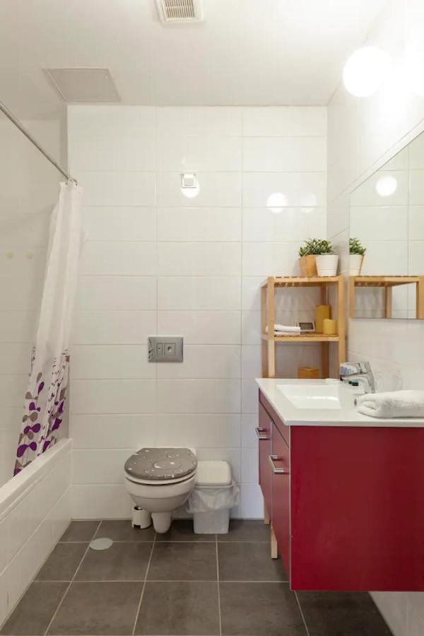 Oַ&O Group- Luxury Apt Tower Best Sea View Bat Yam Eksteriør billede